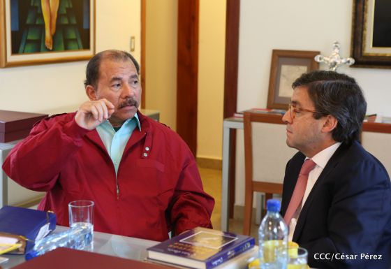 Presidente Daniel Ortega recibe a Luis Alberto Moreno, presidente del BID