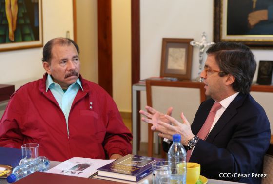 Presidente Daniel Ortega recibe a Luis Alberto Moreno, presidente del BID