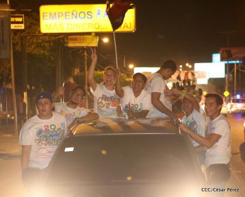 Nicaragua recibe a su Campeón: Román "Chocolatito" González