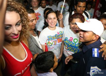 Nicaragua recibe a su Campeón: Román "Chocolatito" González