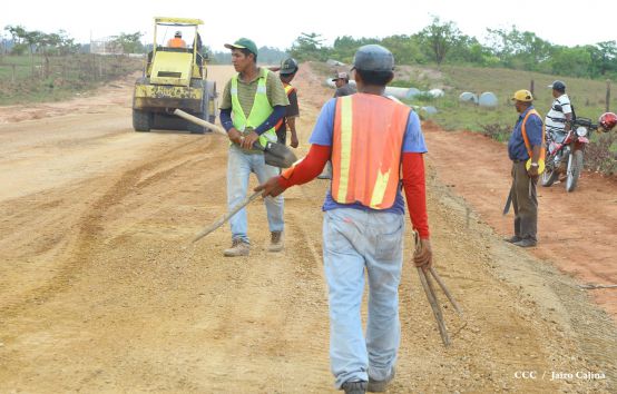 Gobierno Sandinista avanza construcción de vías de acceso a Puerto Cabezas en el Caribe Norte