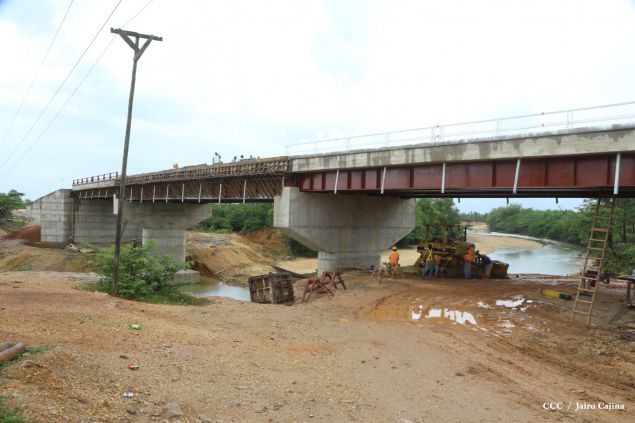 Gobierno Sandinista avanza construcción de vías de acceso a Puerto Cabezas en el Caribe Norte