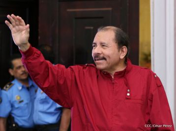 Daniel y Rosario sostienen encuentro con líderes sindicales nicaragüenses en saludo al Día Internacional de los Trabajadores