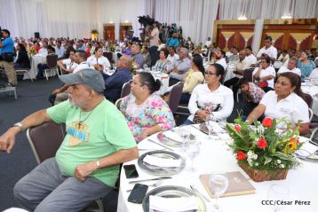 Daniel y Rosario sostienen encuentro con líderes sindicales nicaragüenses en saludo al Día Internacional de los Trabajadores
