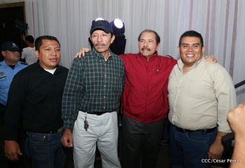 Daniel y Rosario sostienen encuentro con líderes sindicales nicaragüenses en saludo al Día Internacional de los Trabajadores