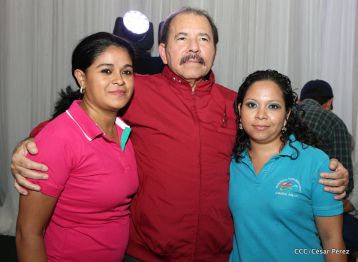 Daniel y Rosario sostienen encuentro con líderes sindicales nicaragüenses en saludo al Día Internacional de los Trabajadores