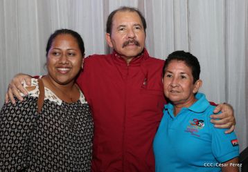 Daniel y Rosario sostienen encuentro con líderes sindicales nicaragüenses en saludo al Día Internacional de los Trabajadores
