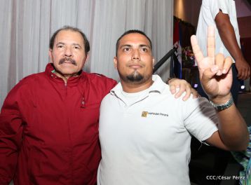 Daniel y Rosario sostienen encuentro con líderes sindicales nicaragüenses en saludo al Día Internacional de los Trabajadores