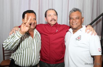 Daniel y Rosario sostienen encuentro con líderes sindicales nicaragüenses en saludo al Día Internacional de los Trabajadores