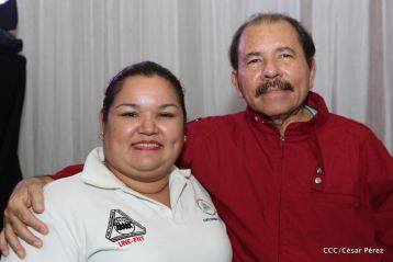 Daniel y Rosario sostienen encuentro con líderes sindicales nicaragüenses en saludo al Día Internacional de los Trabajadores