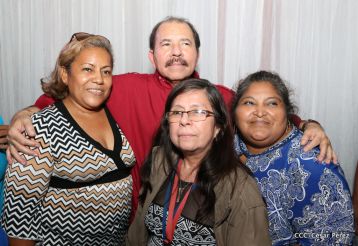 Daniel y Rosario sostienen encuentro con líderes sindicales nicaragüenses en saludo al Día Internacional de los Trabajadores