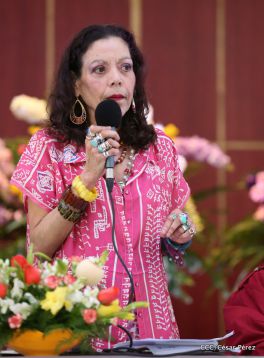 Daniel y Rosario sostienen encuentro con líderes sindicales nicaragüenses en saludo al Día Internacional de los Trabajadores