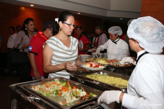 Daniel y Rosario sostienen encuentro con líderes sindicales nicaragüenses en saludo al Día Internacional de los Trabajadores