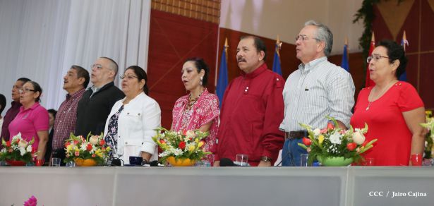 Daniel y Rosario sostienen encuentro con líderes sindicales nicaragüenses en saludo al Día Internacional de los Trabajadores