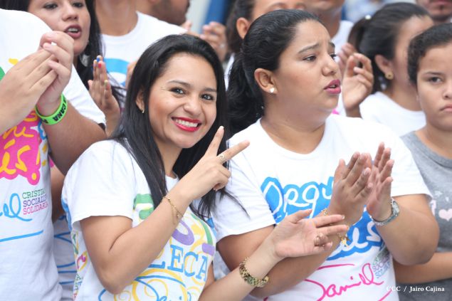 Una Flor para Tomás: Miles de nicaragüenses rinden homenaje al Comandante de la Revolución