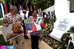Una Flor para Tomás: Miles de nicaragüenses rinden homenaje al Comandante de la Revolución