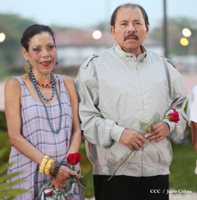 Daniel y Rosario rinden homenaje al Comandante de la Revolución, Tomás Borge Martínez