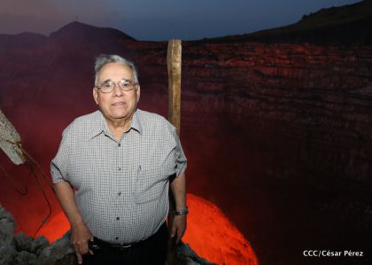 Continúan llegando turistas a observar el lago de lava del Volcán Masaya