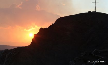 El impresionante lago de lava del Volcán Masaya