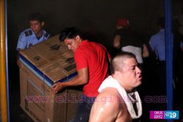 Fuerte incendio deja varias tiendas y tramos quemados en el Mercado Orienta