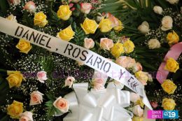 Familiares y amigos dan el último adiós al periodista Marcio Vargas