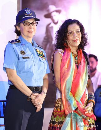 Daniel y Rosario celebran 121 Aniversario del Natalicio del General Sandino