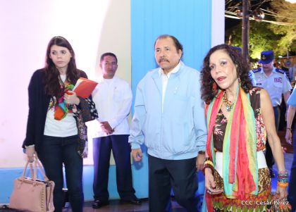 Daniel y Rosario celebran 121 Aniversario del Natalicio del General Sandino