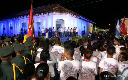 Daniel y Rosario celebran 121 Aniversario del Natalicio del General Sandino