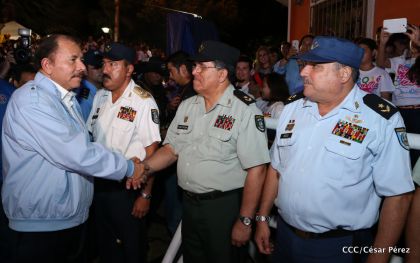 Daniel y Rosario celebran 121 Aniversario del Natalicio del General Sandino
