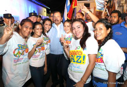 Daniel y Rosario celebran 121 Aniversario del Natalicio del General Sandino