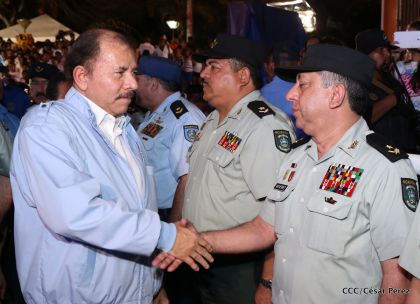 Daniel y Rosario celebran 121 Aniversario del Natalicio del General Sandino