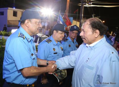 Daniel y Rosario celebran 121 Aniversario del Natalicio del General Sandino