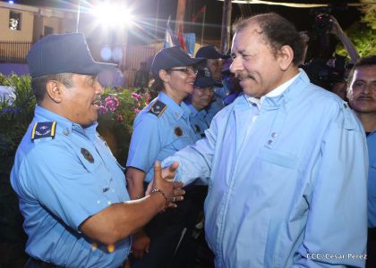 Daniel y Rosario celebran 121 Aniversario del Natalicio del General Sandino