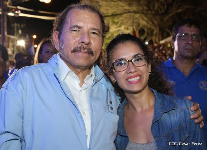 Daniel y Rosario celebran 121 Aniversario del Natalicio del General Sandino