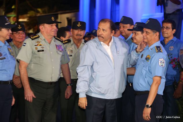 Daniel y Rosario celebran 121 Aniversario del Natalicio del General Sandino