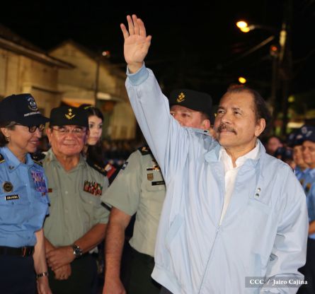 Daniel y Rosario celebran 121 Aniversario del Natalicio del General Sandino