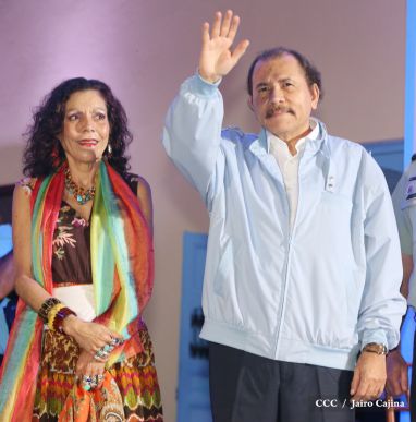 Daniel y Rosario celebran 121 Aniversario del Natalicio del General Sandino