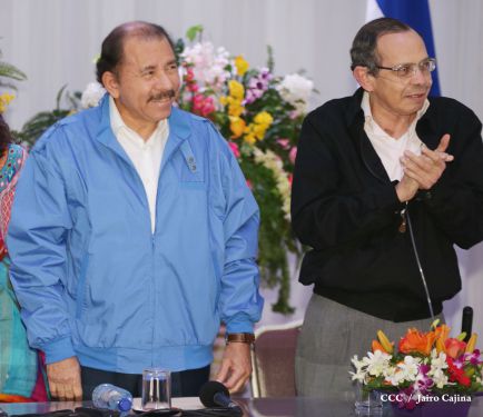 Daniel y Rosario presiden Asamblea Sandinista Nacional