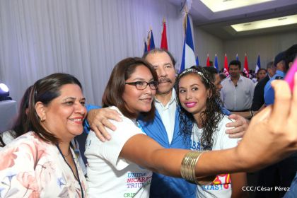 Daniel y Rosario presiden Asamblea Sandinista Nacional