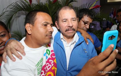 Daniel y Rosario presiden Asamblea Sandinista Nacional