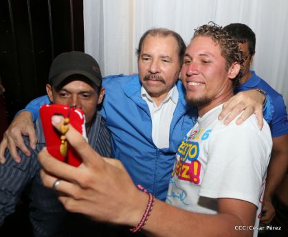 Daniel y Rosario presiden Asamblea Sandinista Nacional