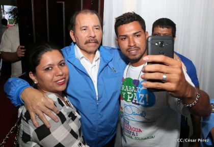 Daniel y Rosario presiden Asamblea Sandinista Nacional