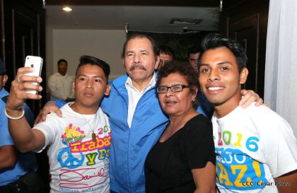 Daniel y Rosario presiden Asamblea Sandinista Nacional