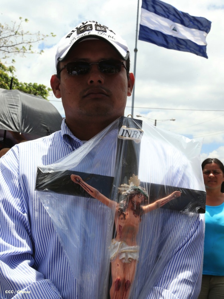 Viacrucis de Viernes Santo en Managua