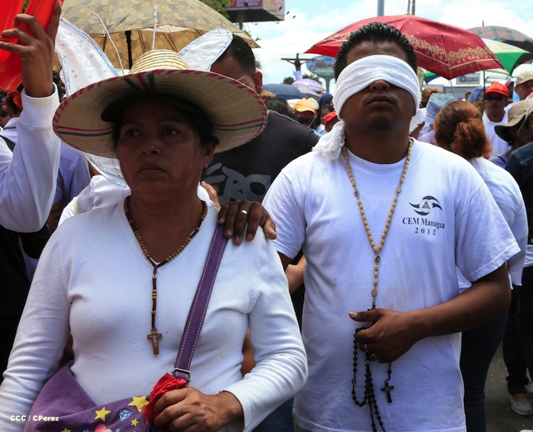 Viacrucis de Viernes Santo en Managua