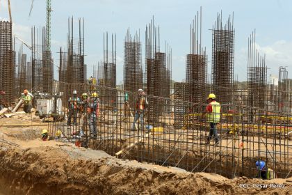 Avanza construcción de Estadio Nacional de Béisbol