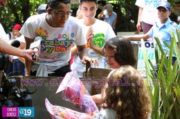 Gobierno envía miles de juguetes a niñ@s de Puerto Morazán y Tonalá 