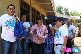 Gobierno envía miles de juguetes a niñ@s de Puerto Morazán y Tonalá 