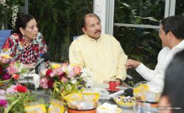 Daniel y Rosario reciben al presidente de Honduras, Juan Orlando Hernández