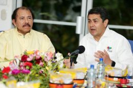 Daniel y Rosario reciben al presidente de Honduras, Juan Orlando Hernández